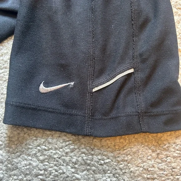 Nike Dri-FIT Black Shorts - Picture 7 of 7